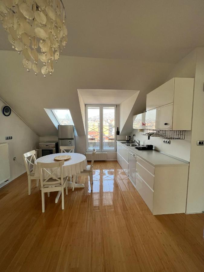 Lejla Apartment SJJ Eksteriør billede